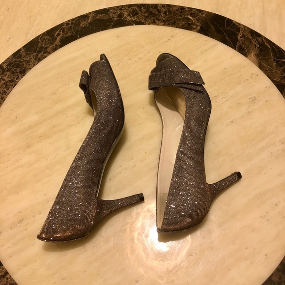 Auth STUART WEITZMAN Metallic Peep-Toe Pumps Size: 8 - Picture 4 of 8